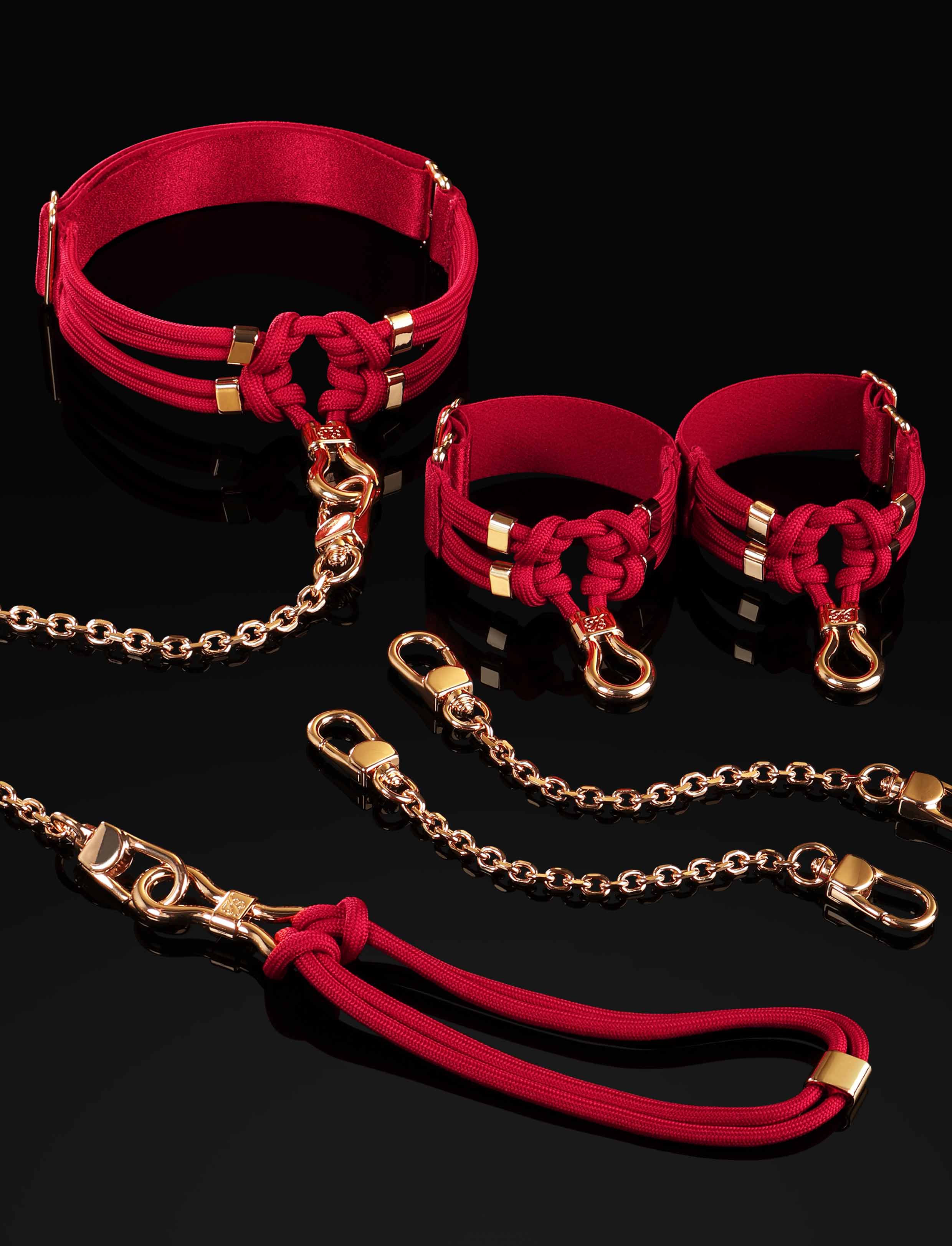 Charlize Choker and Cuffs - Image 4