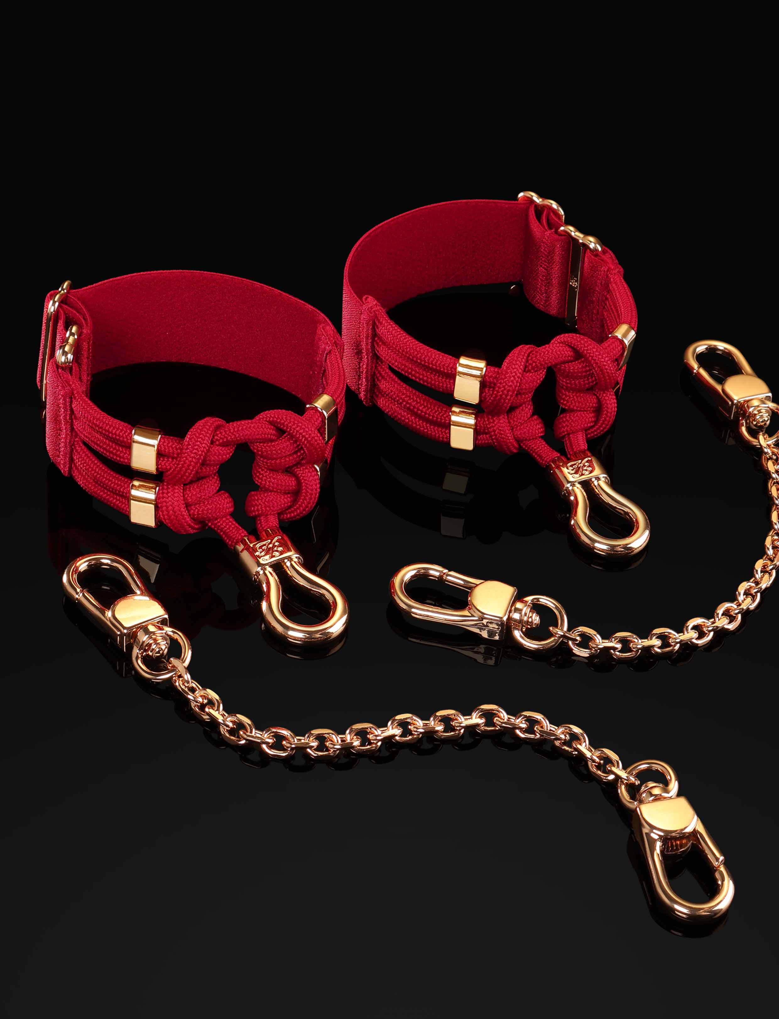 Charlize Choker and Cuffs - Image 7