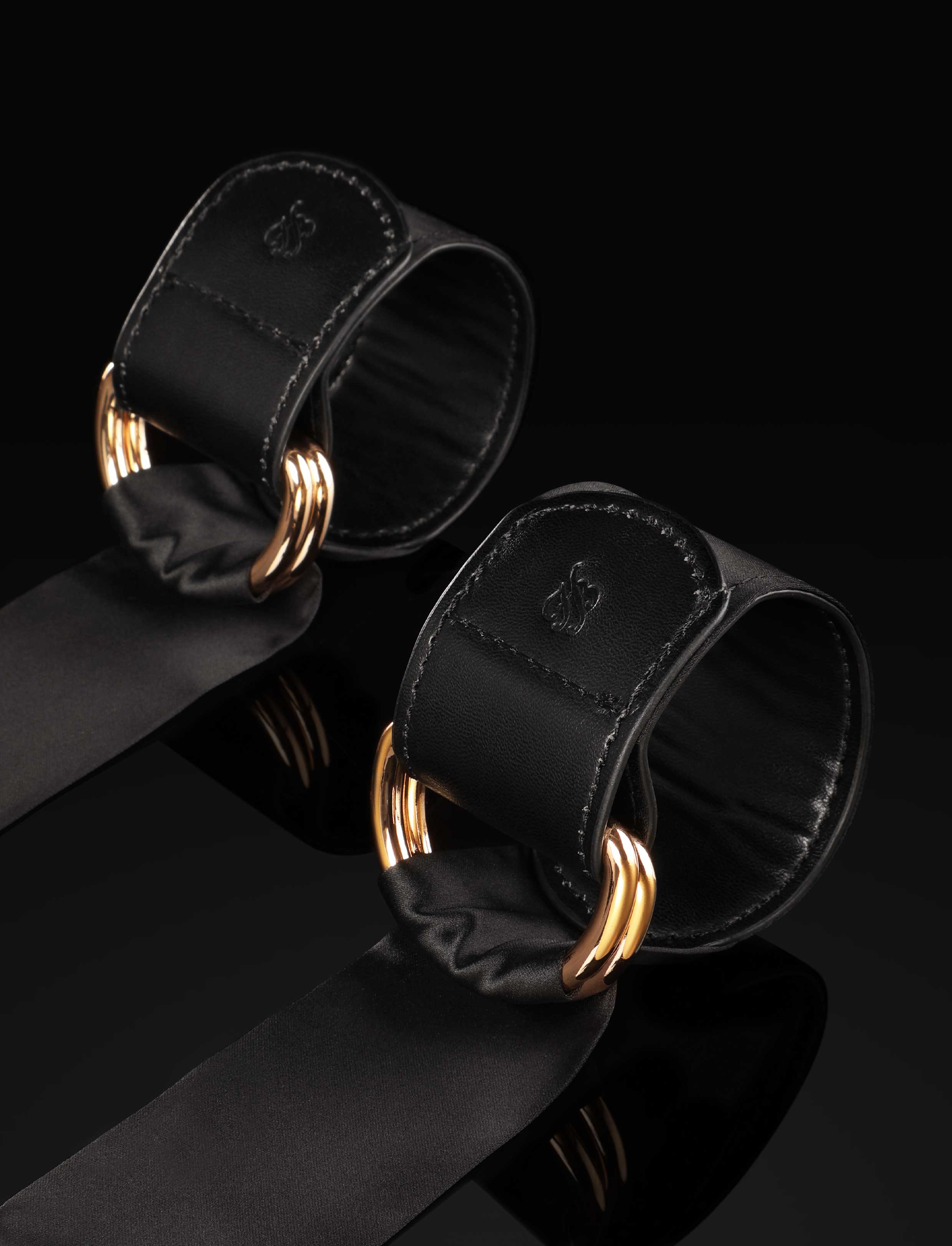 Signature Series Deluxe Black Satin Bondage Kit - Image 2